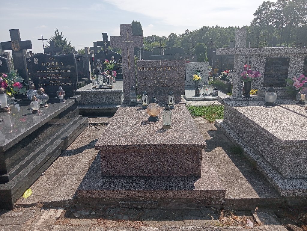 Grób Jadwiga Mioduszewska