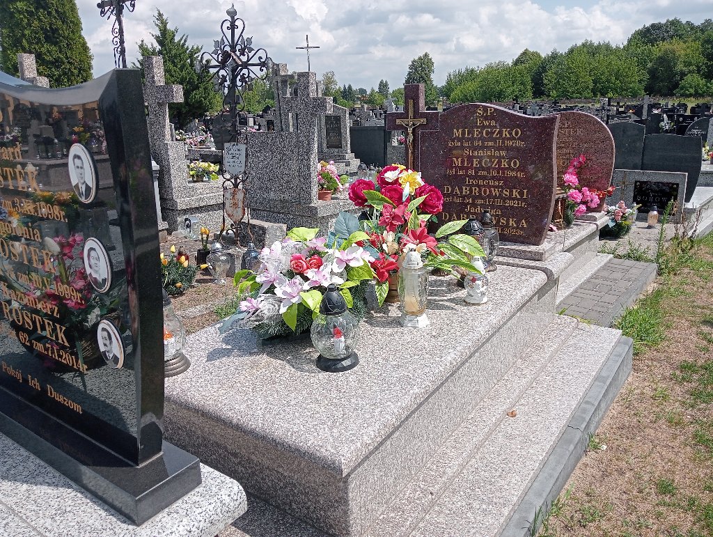 Grób Jadwiga Dąbrowska
