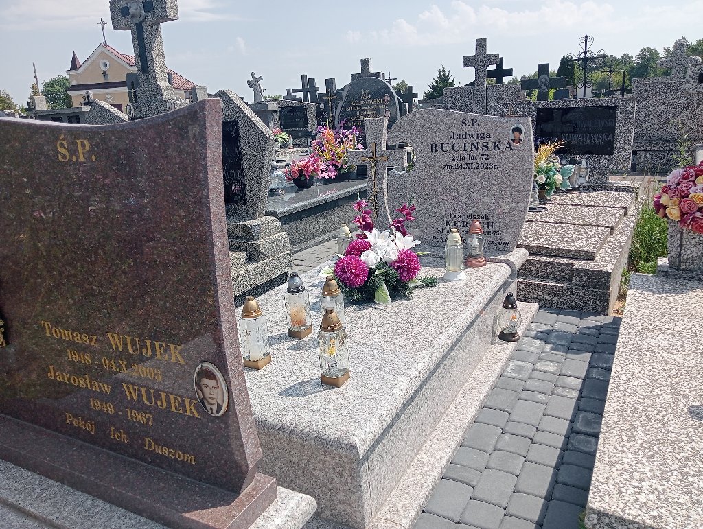 Grób Zbigniew Ruciński